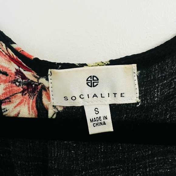 Socialite Jumpsuit - S - Picture 4 of 6